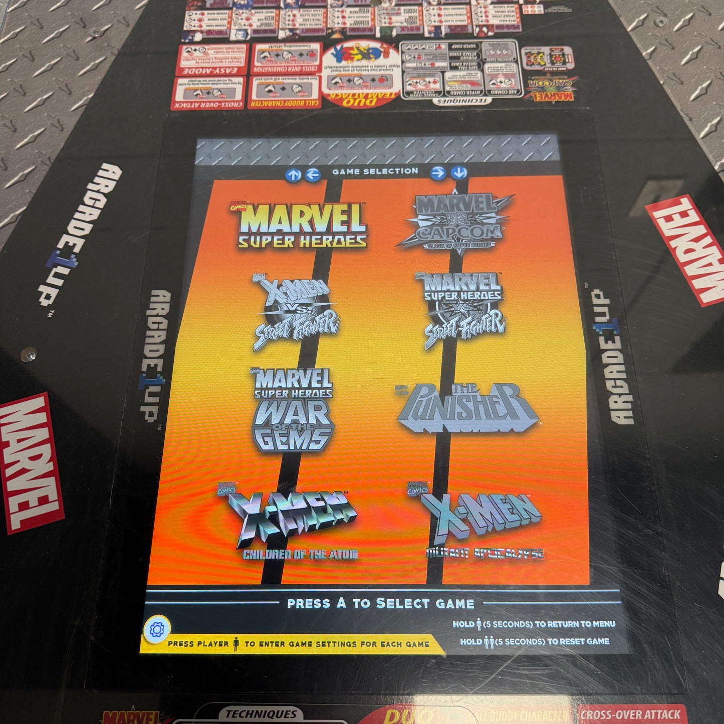 Arcade1UP Marvel vs. Capcom Head-to-Head Gaming Tablet Arcade Table