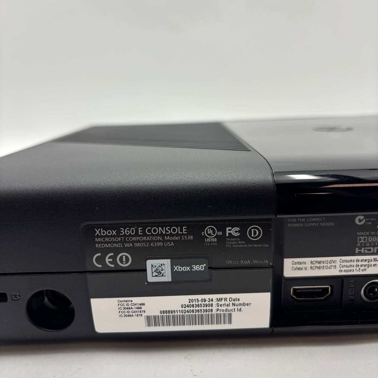 Microsoft Xbox 360 E 4GB Console Gaming System Black 1538