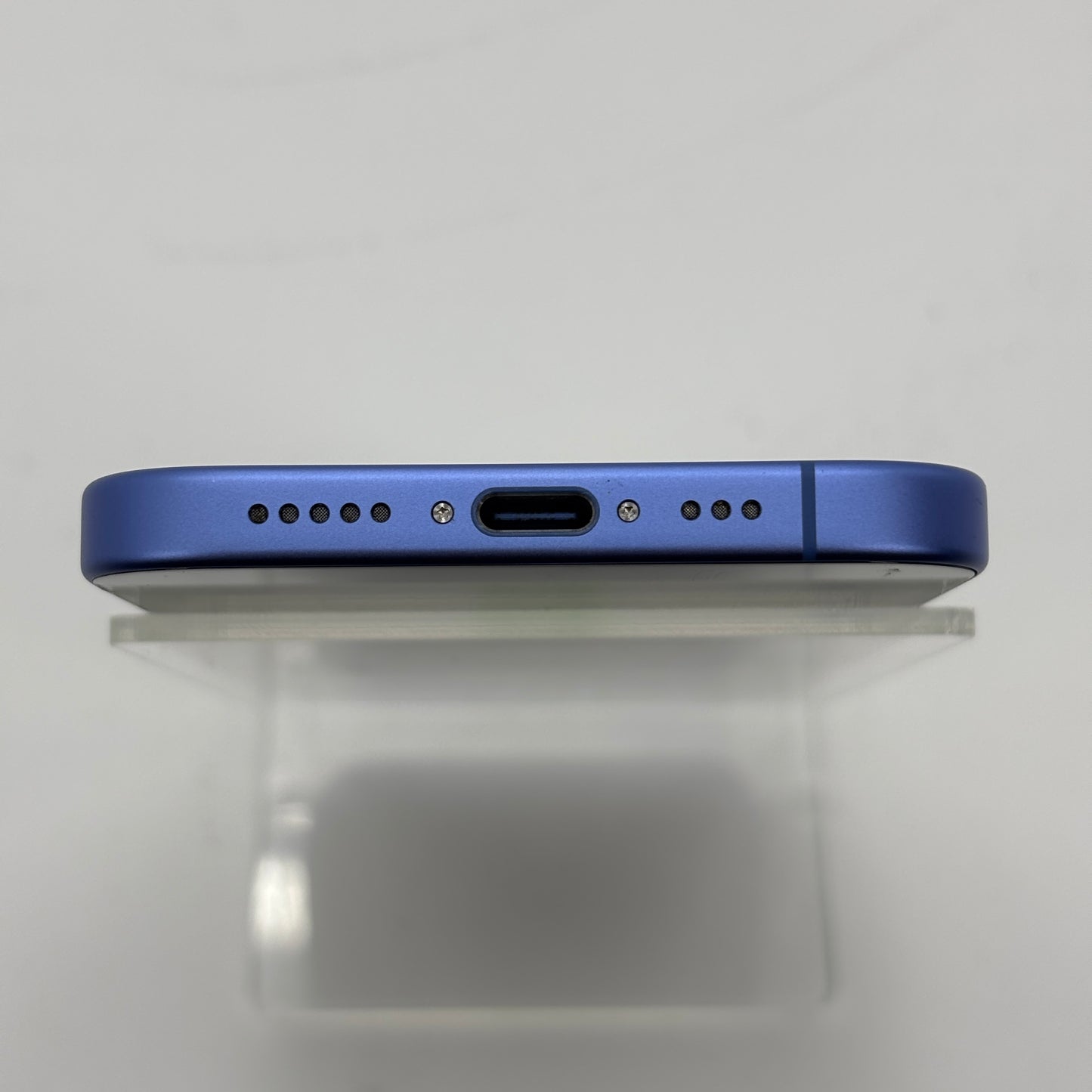 Unlocked Apple iPhone 16 128GB Ultramarine MYAT3LL/A